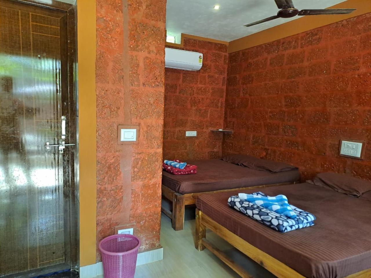 Palm Beach Resort Kumta Ngoại thất bức ảnh